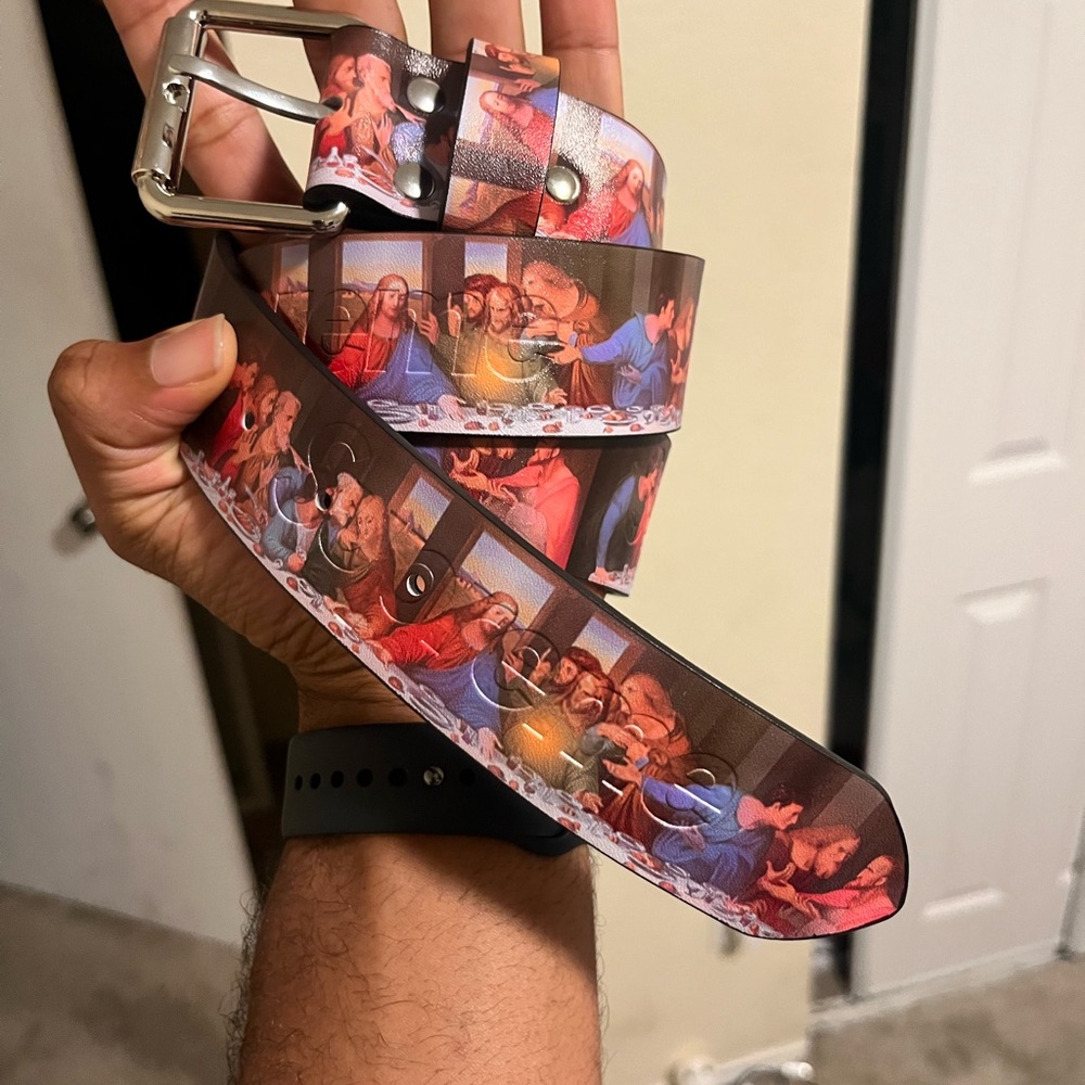 Last supper belt